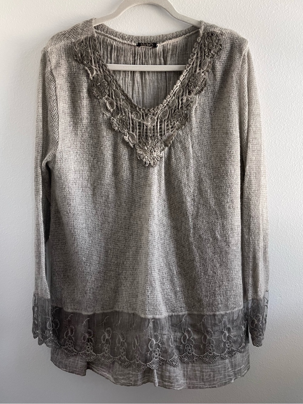 LOLA Made In Italy Wool Sweater L Boho Lace V Neck Floral Gray Vintage ART 99057